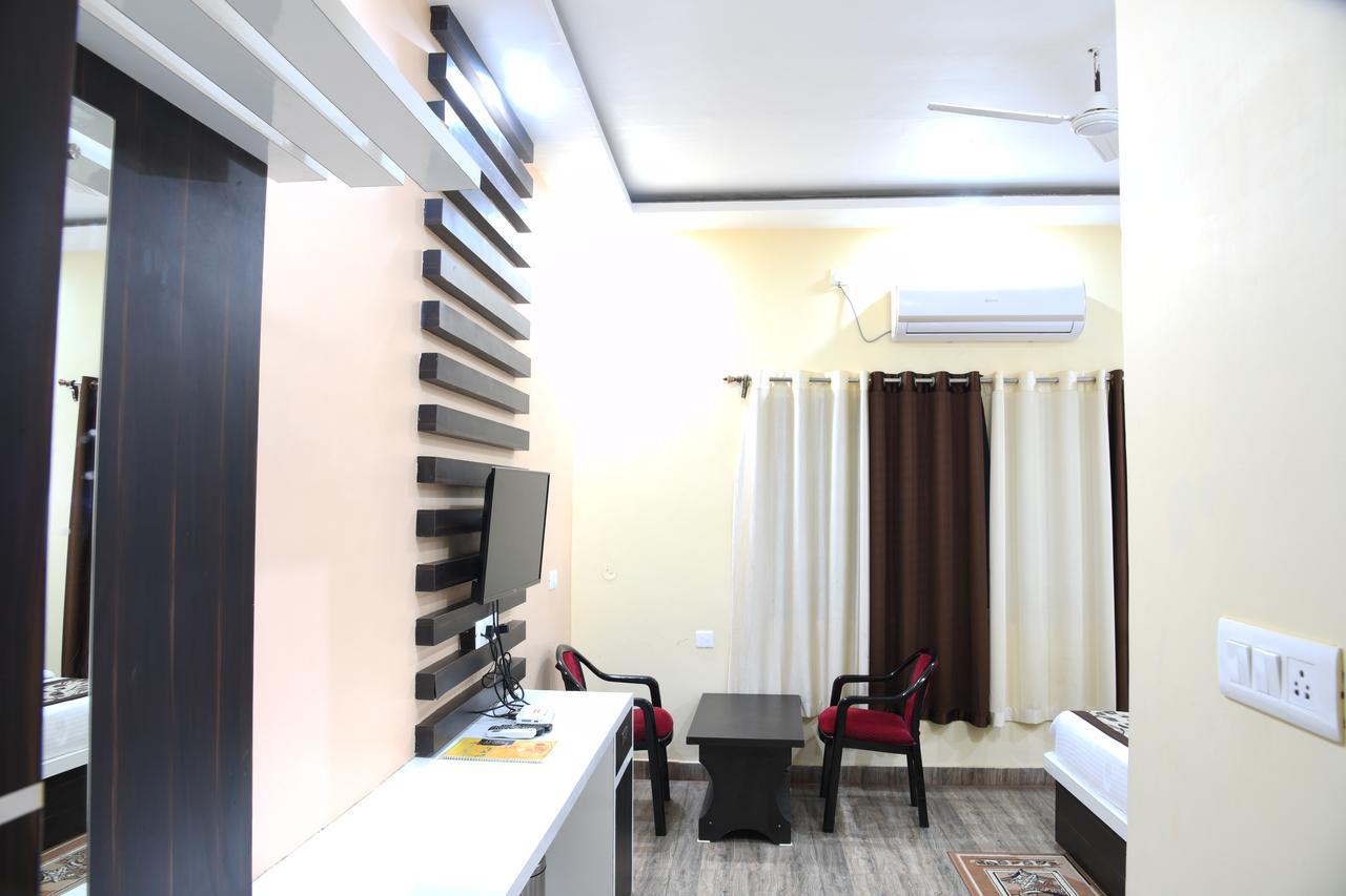 Hotel Mariya Bodh Gaya Extérieur photo